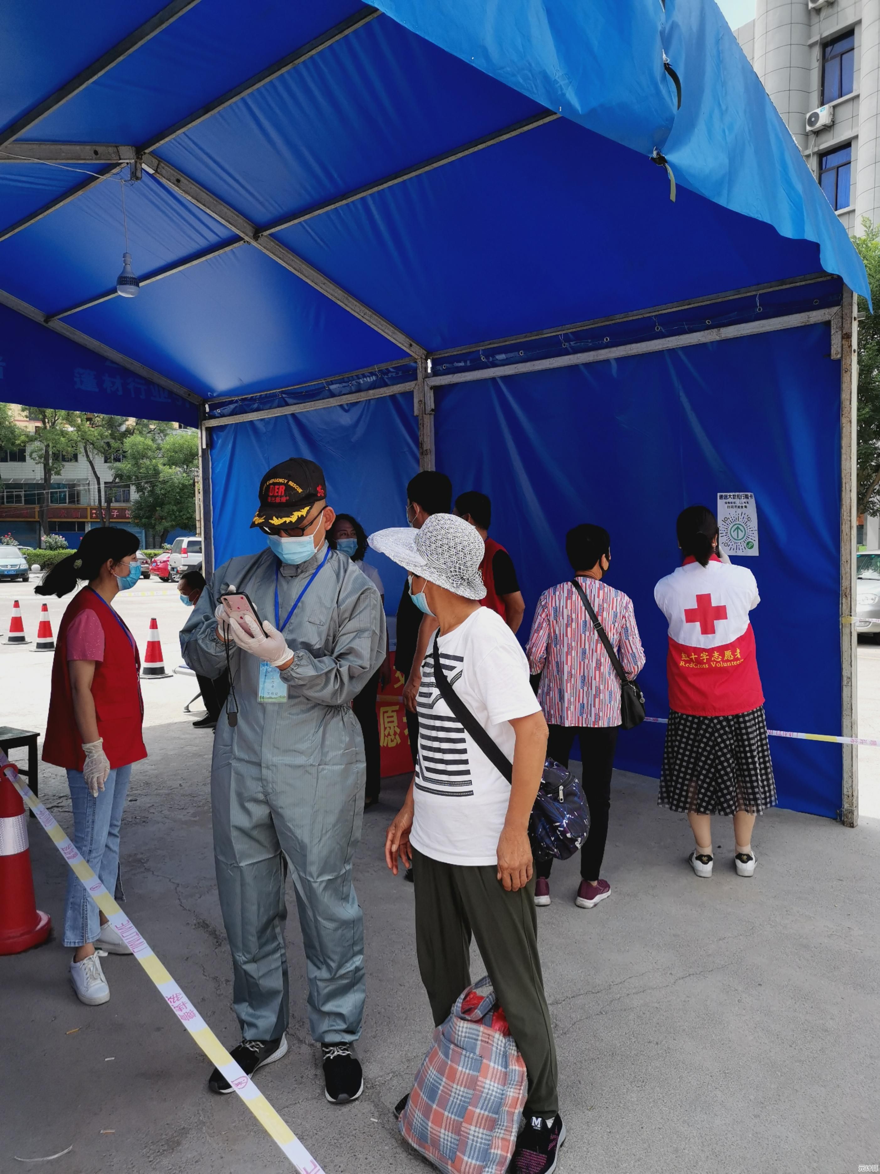 Win11全面升级：多任务处理与界面优化引领操作系统新潮流