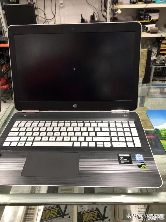 电脑桌面黑屏鼠标可见怎么办?实用解决方法全面解析 电脑桌面黑屏鼠标可见怎么办?实用解决方法全面解析