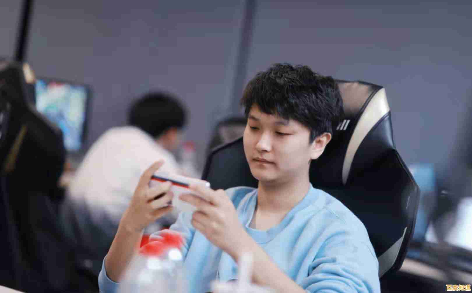 每次选择都会改变结局？逗比人生年度版》的趣味抉择你怎能错过？